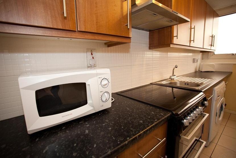 Victoria Centre Apartments In The Victoria Centre Shopping Centre - Nottingham City Centre - 24 Hour Access - Most Central Location, Kitchen - Sunday Check-Out 1Pm - Opposite Hilton By Restaurants & Shops - Outdoor Parking Cars Or Vans Five Pounds A Exterior foto